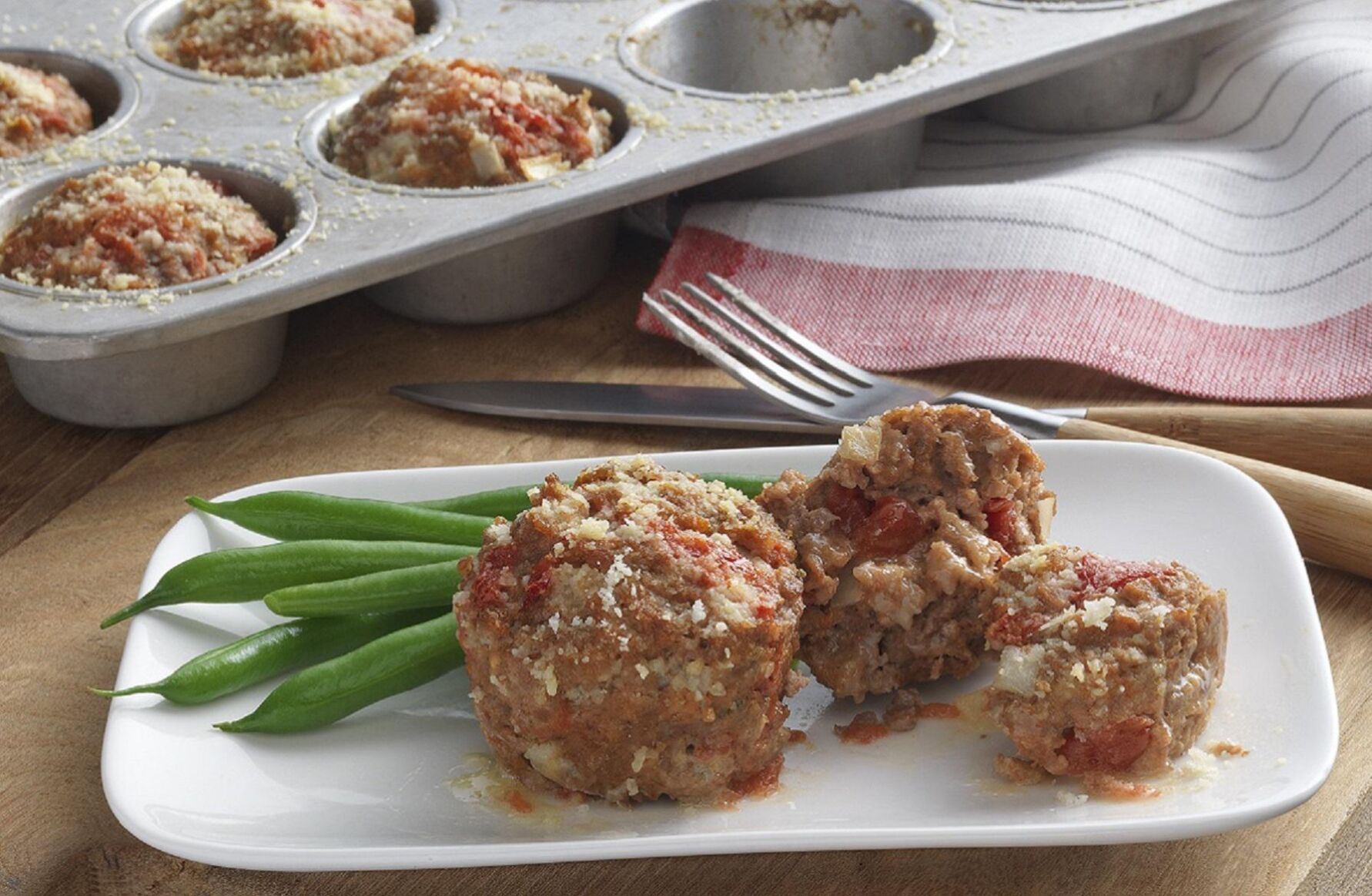 Muffin Pan Meatloaf Puts a Spin on a Classic Recipe